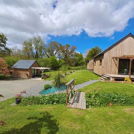 Chalets De Pont Cob Avec Spa Gouézec Eksteriør bilde
